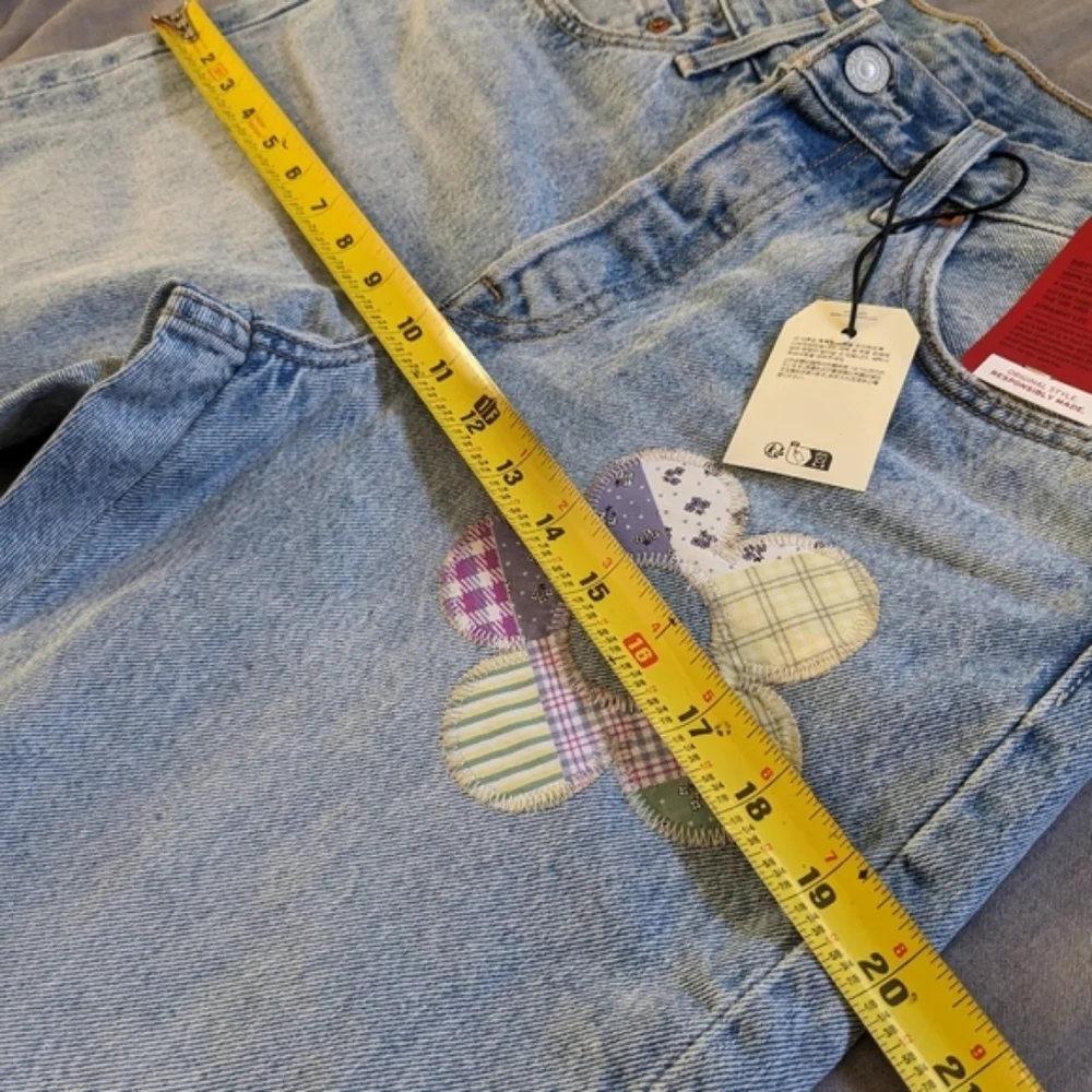 Levi's 501 Jeans Patchwork Daisy Flower - Picture 4 of 12